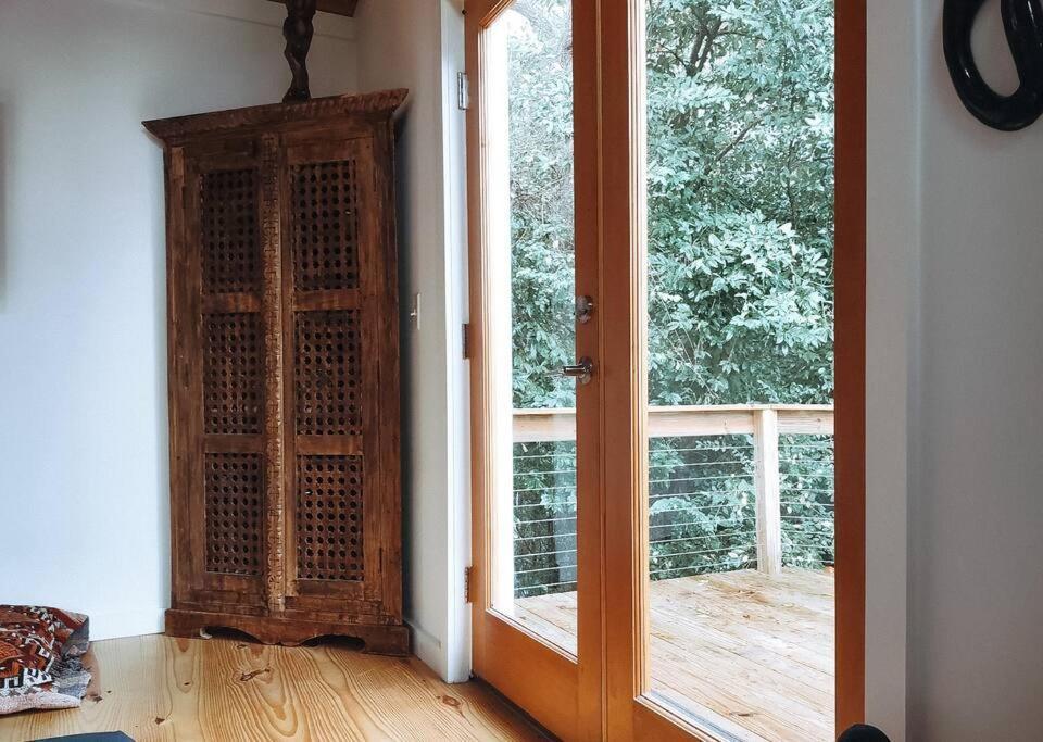 Modern Treehouse, Close To Downtown And Beach Wilmington Exteriér fotografie